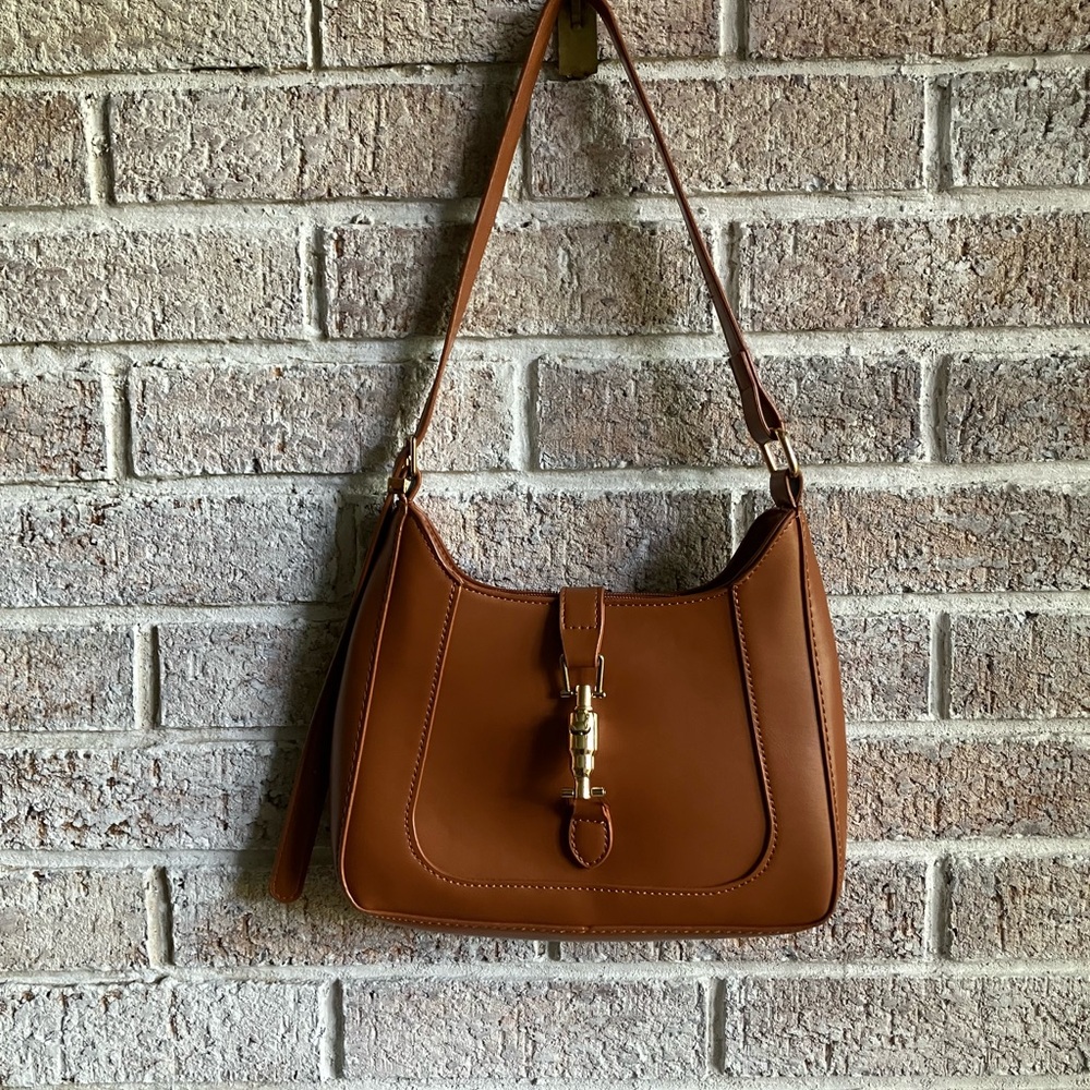Jackie style shoulder bag saddle brown
